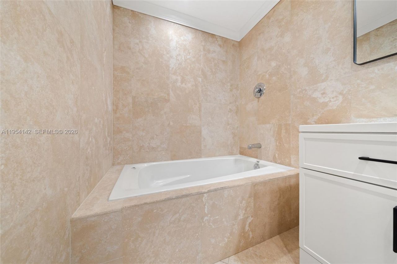 9510 SW 45th Street, Miami, FL 33165 Photo