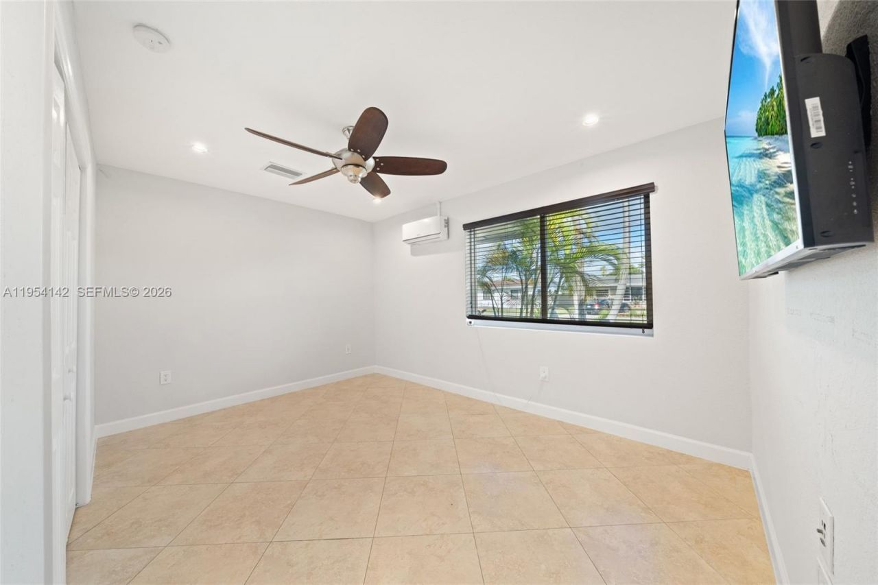 9510 SW 45th Street, Miami, FL 33165 Photo