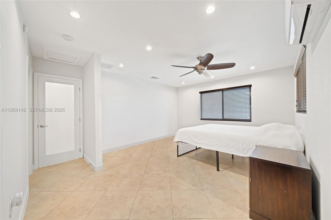 9510 SW 45th Street, Miami, FL 33165 Photo