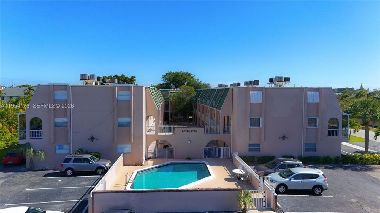 1100 SE 4th Ave, Unit 31, Deerfield Beach, FL 33441 Photo