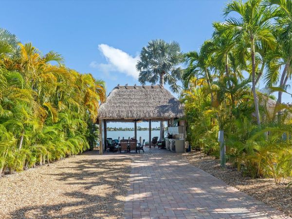 2950 Overseas Highway, Unit 64, Saddle Bunch, FL 33040