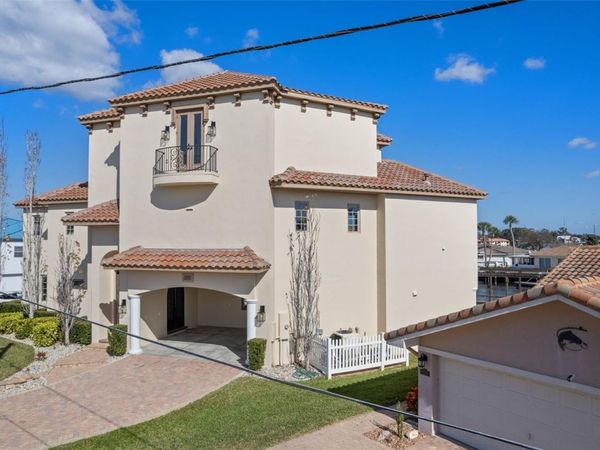 2235 N KINGS COVE POINT, CRYSTAL RIVER, FL 34429