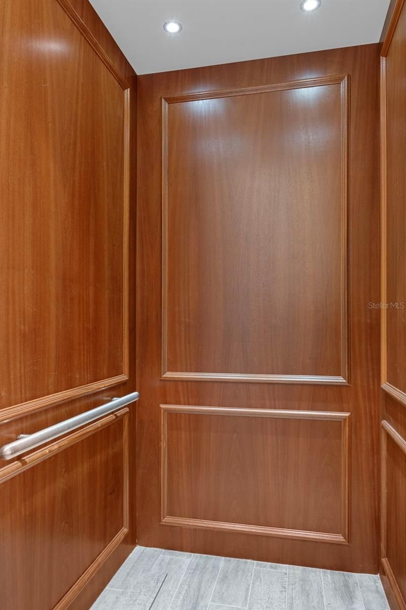 2235 N Kings Cove Point, Crystal River, FL 34429 Photo