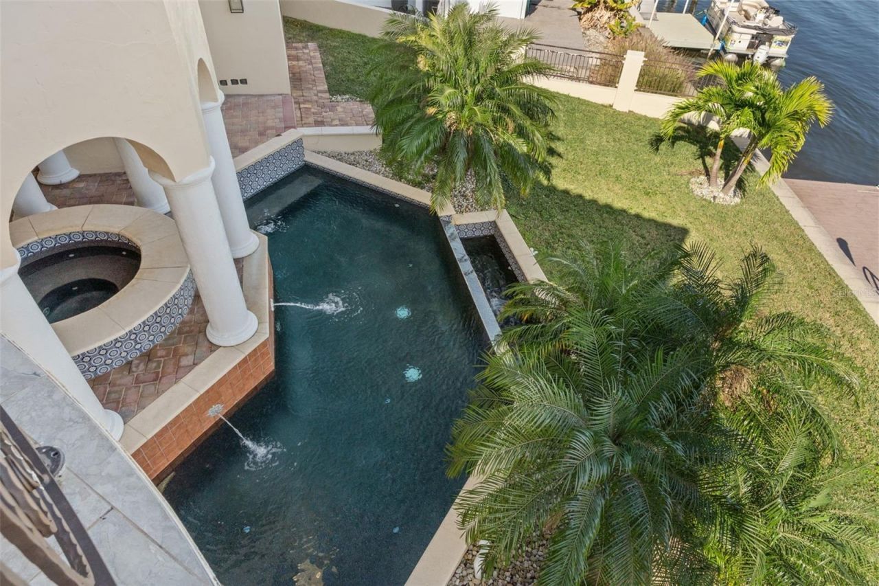 2235 N Kings Cove Point, Crystal River, FL 34429 Photo