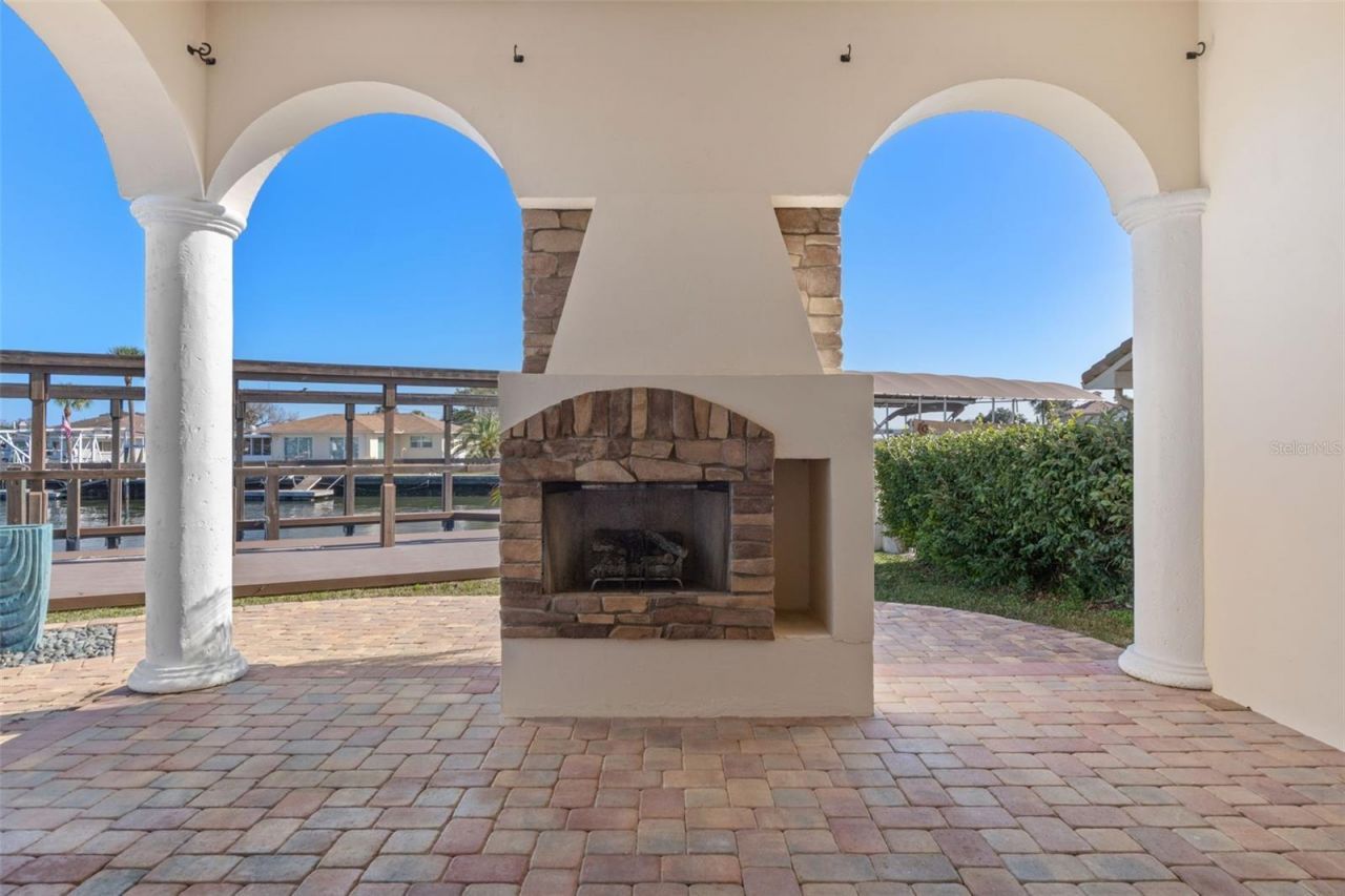 2235 N Kings Cove Point, Crystal River, FL 34429 Photo