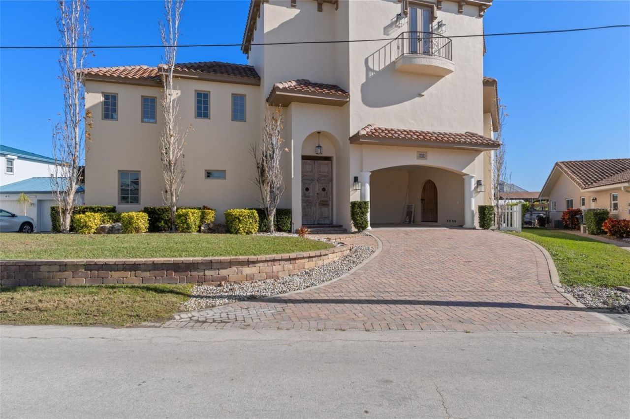 2235 N Kings Cove Point, Crystal River, FL 34429 Photo