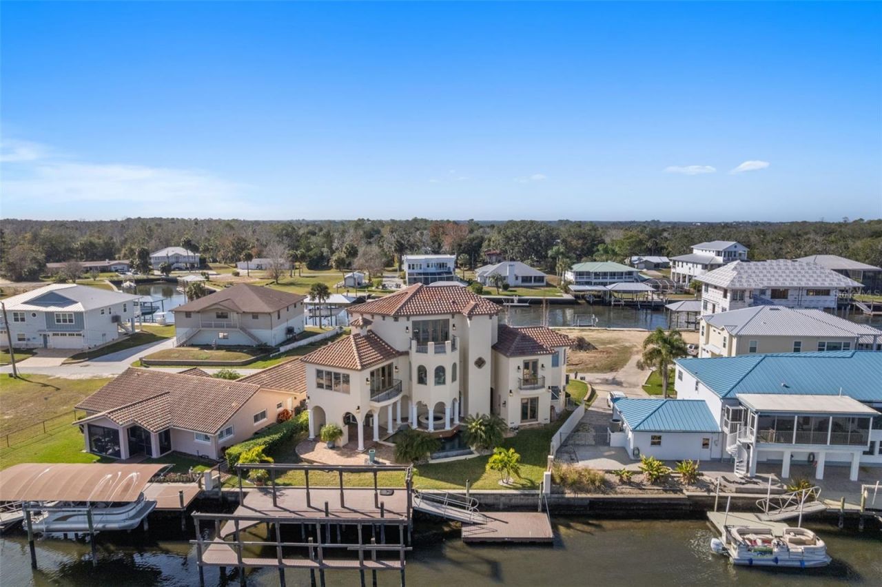 2235 N Kings Cove Point, Crystal River, FL 34429 Photo
