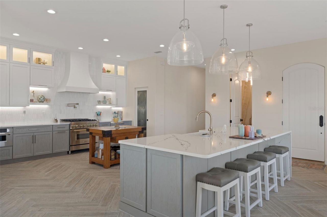 2235 N Kings Cove Point, Crystal River, FL 34429 Photo