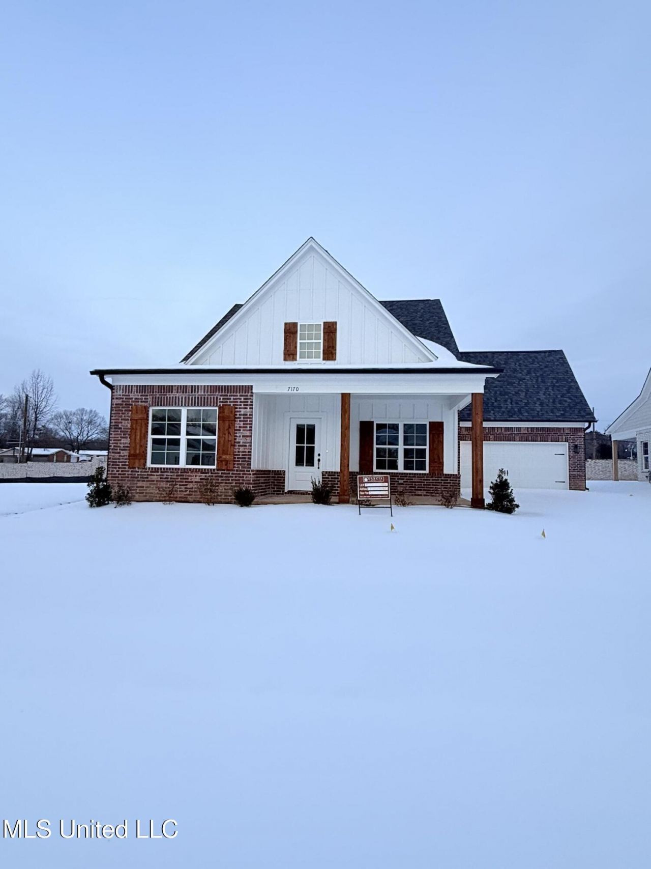 7170 Hickory Grove Road, Walls, MS 38680 Main Photo