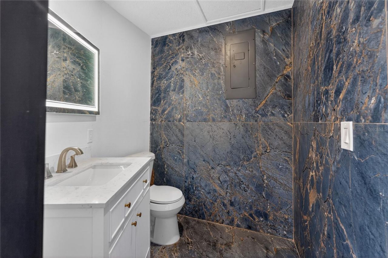 305 Sweetwater Club Circle, Longwood, FL 32779 Photo