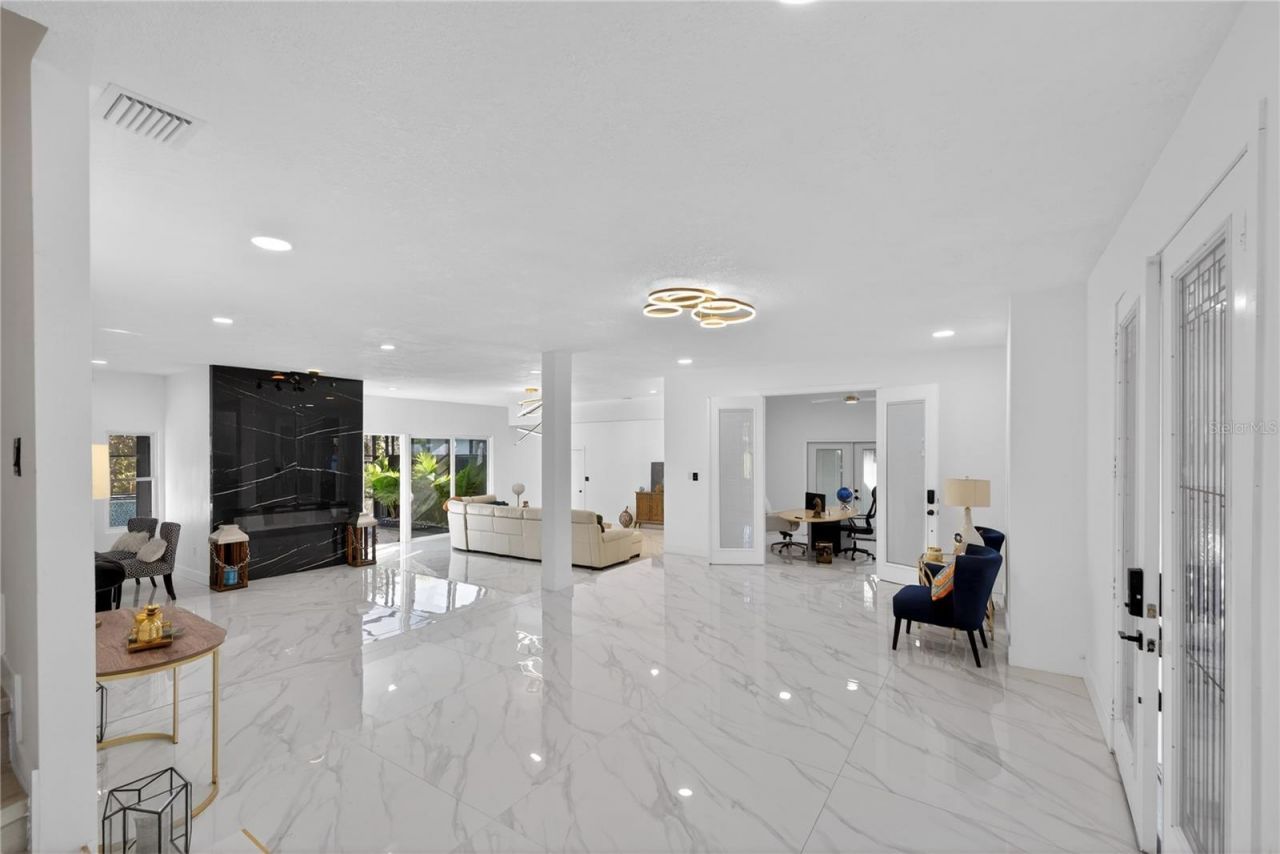 305 Sweetwater Club Circle, Longwood, FL 32779 Photo