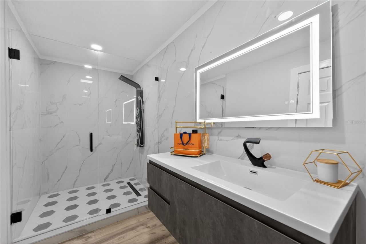 305 Sweetwater Club Circle, Longwood, FL 32779 Photo