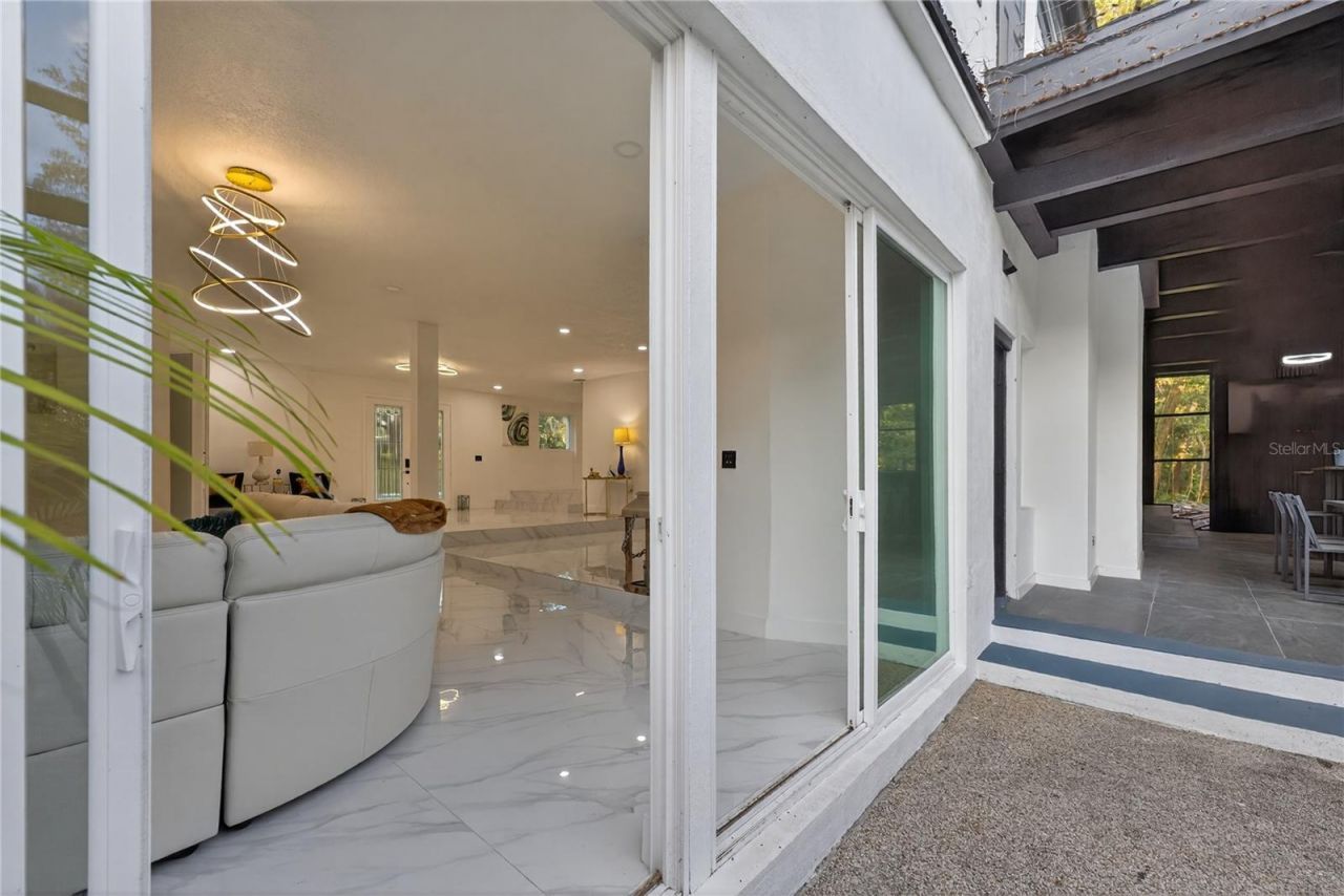 305 Sweetwater Club Circle, Longwood, FL 32779 Photo