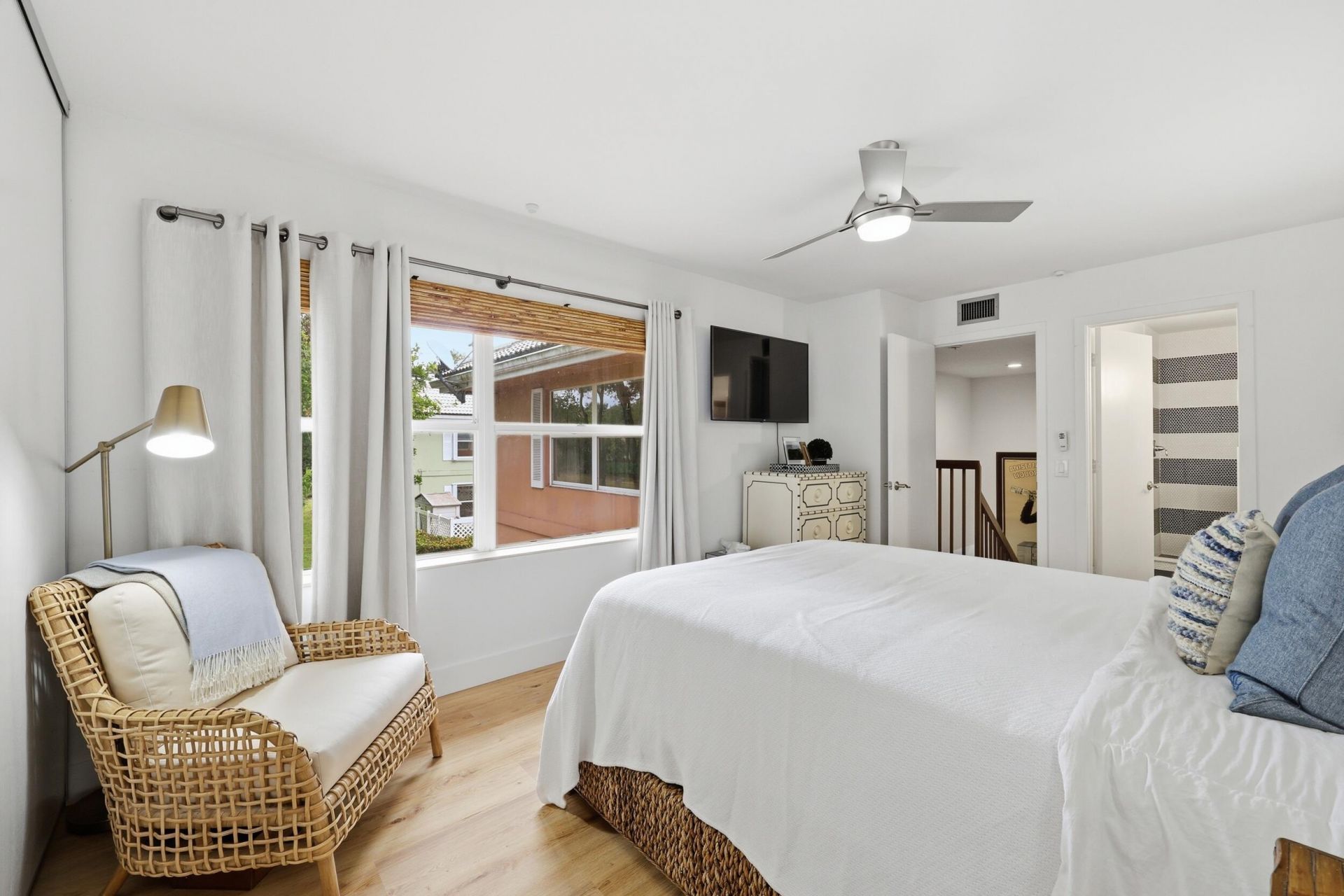 1934 Stratford Way, West Palm Beach, FL 33409 Photo