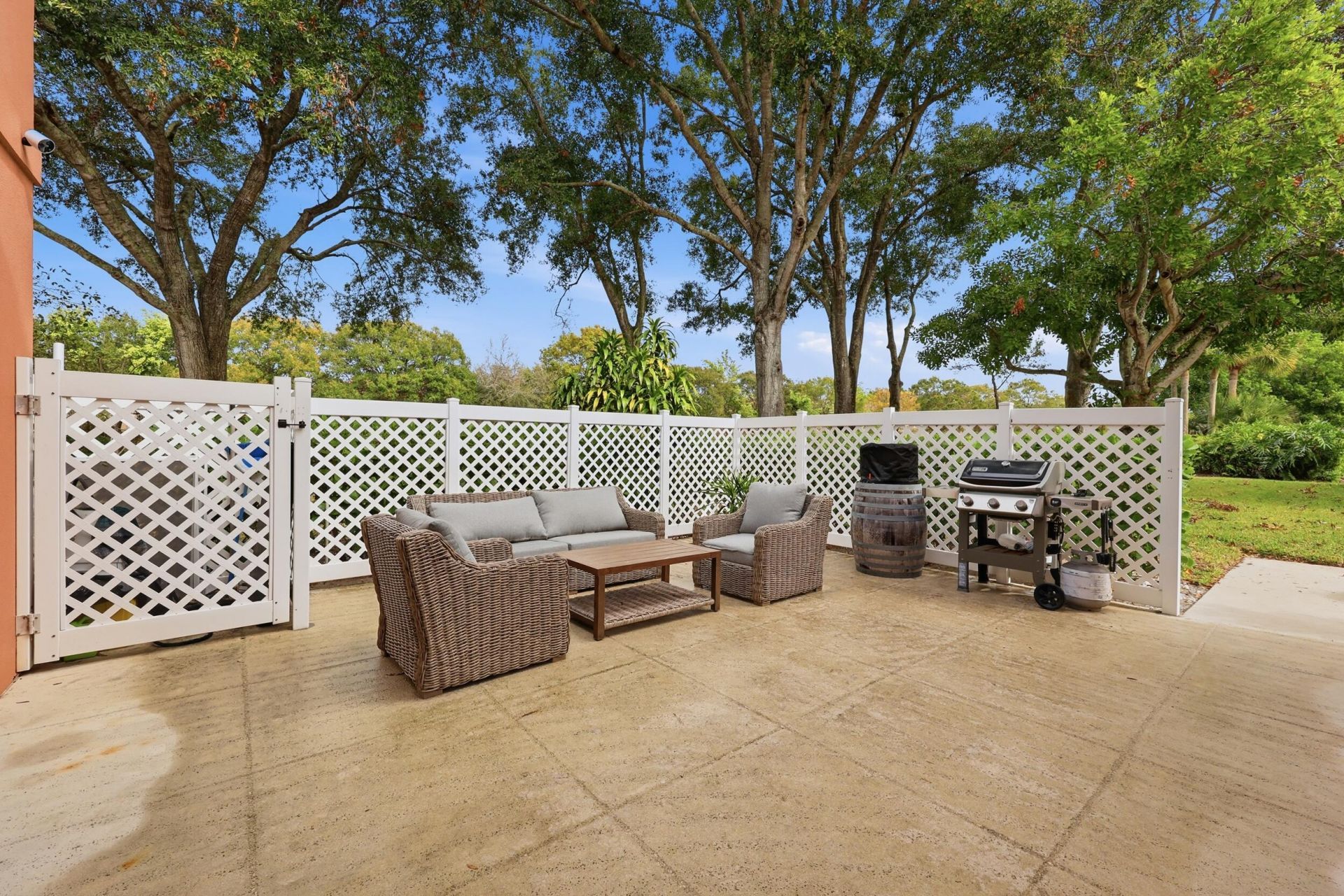 1934 Stratford Way, West Palm Beach, FL 33409 Photo