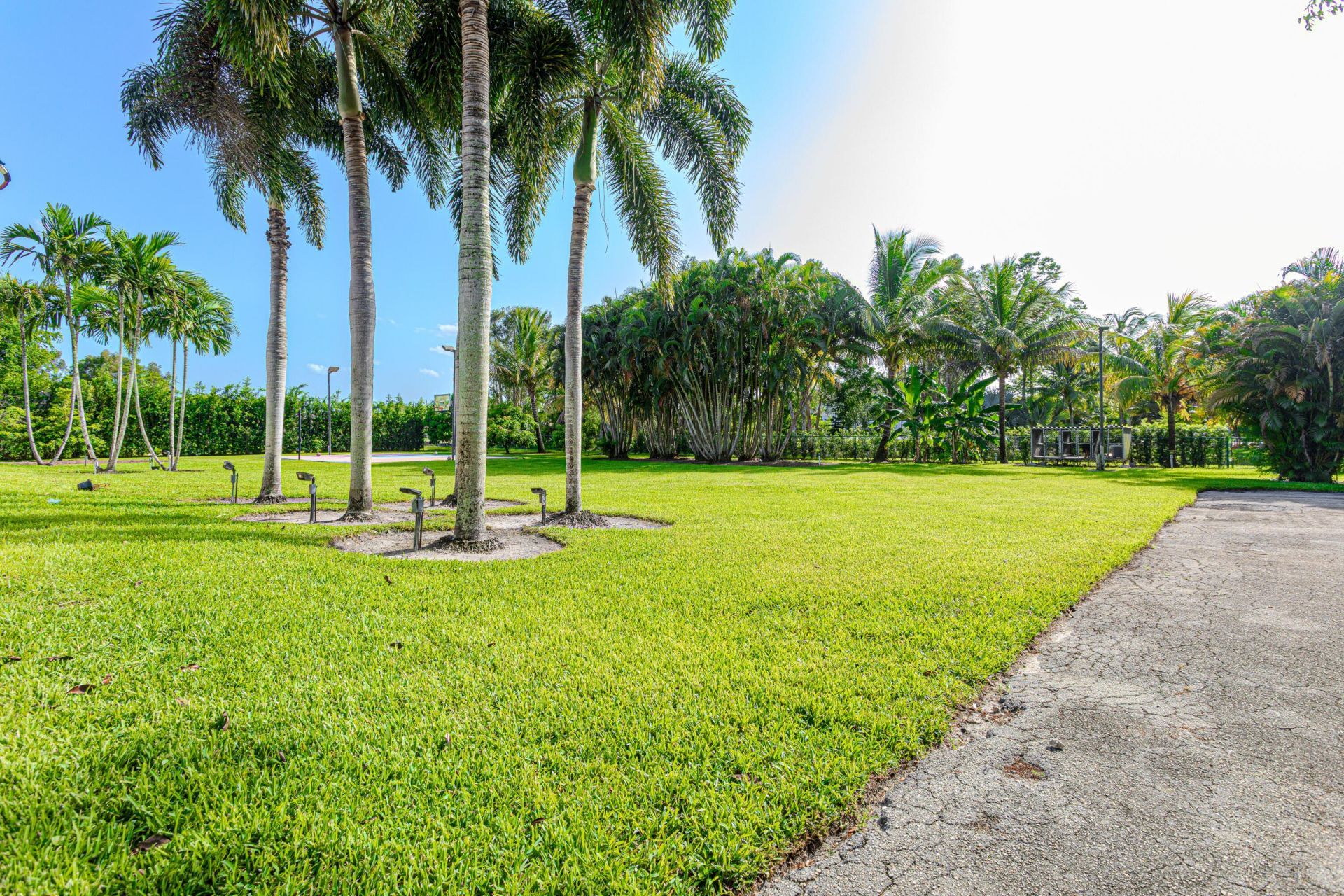 875 NW 120th Avenue, Plantation, FL 33325 Photo