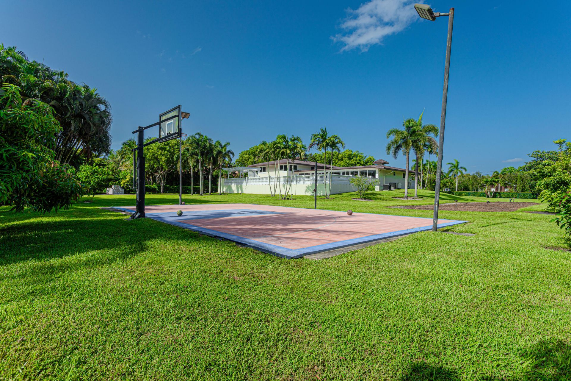 875 NW 120th Avenue, Plantation, FL 33325 Photo