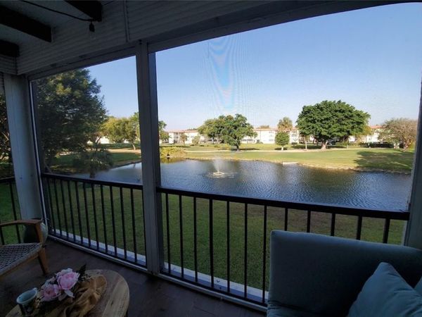 8930 S Hollybrook Boulevard, Unit 204, Pembroke Pines, FL 33025