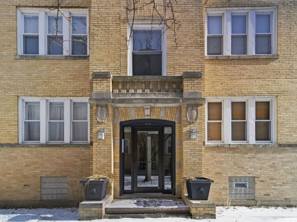 1334 W Estes Avenue, Unit 3S, Chicago, IL 60626