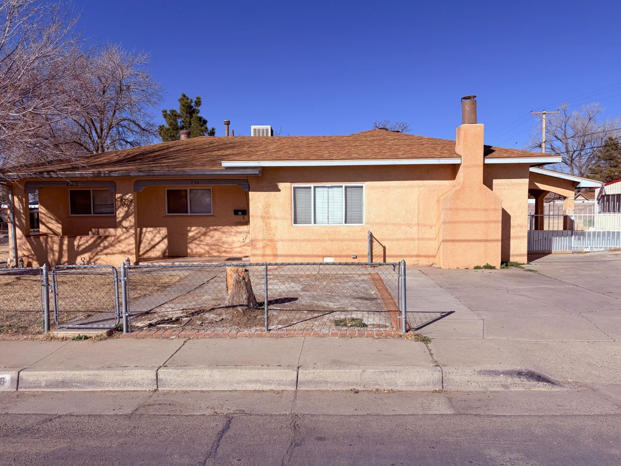 736 Kentucky Street Se, Albuquerque, NM 87108 Main Photo