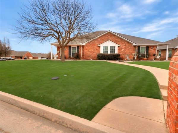 310 Glen Drive, Yukon, OK 73099