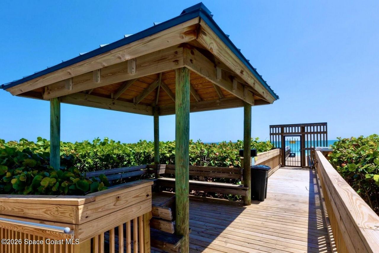 9650 S Ocean Drive, Unit 909, Jensen Beach, FL 34957 Photo