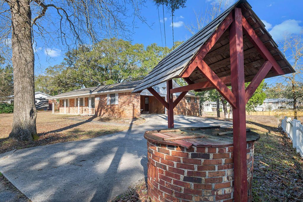 1623 18th Street, Niceville, FL 32578 Main Photo