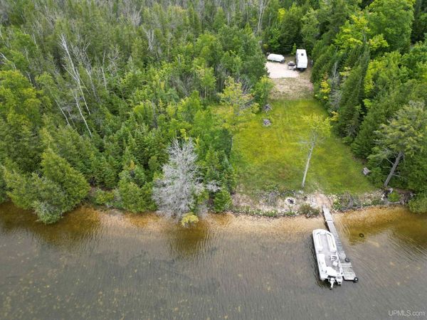 5965 N E Milakokia Lake Road, Newton Twp, MI 49838