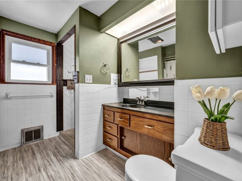 4809 Wellington Avenue, Parma, OH 44134 Photo 14