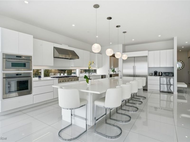 12345 Lake Shore Boulevard, Bratenahl, OH 44108 Photo 13