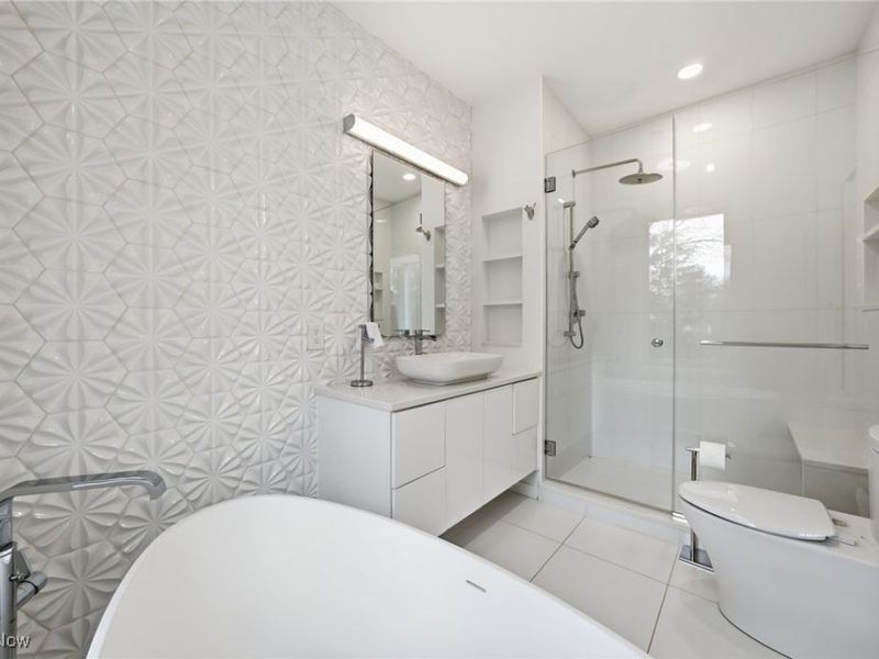 12345 Lake Shore Boulevard, Bratenahl, OH 44108 Photo 33