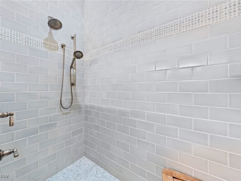 2 Kenilworth, Cleveland Heights, OH 44106 Photo 19