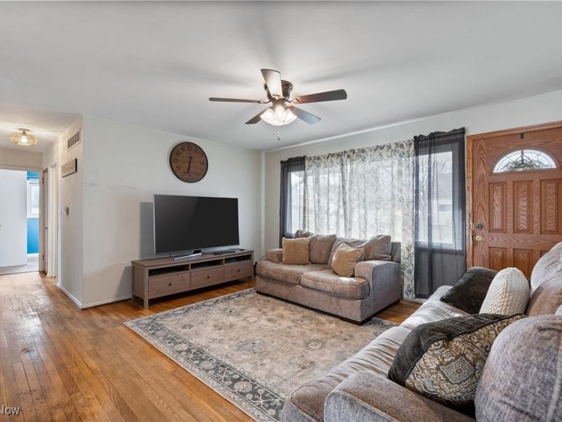 2967 Millbrook Street, Akron, OH 44314 Photo 7