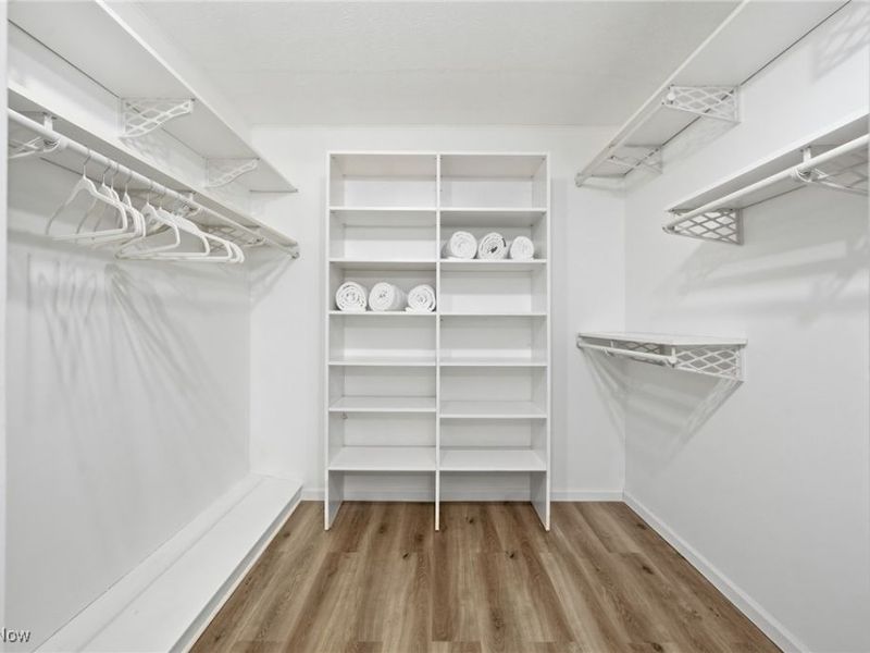 186 Court Drive, Unit 103, Fairlawn, OH 44333 Photo 34