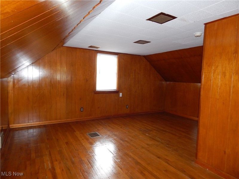 13008 Oakview Boulevard, Garfield Heights, OH 44125 Photo 14