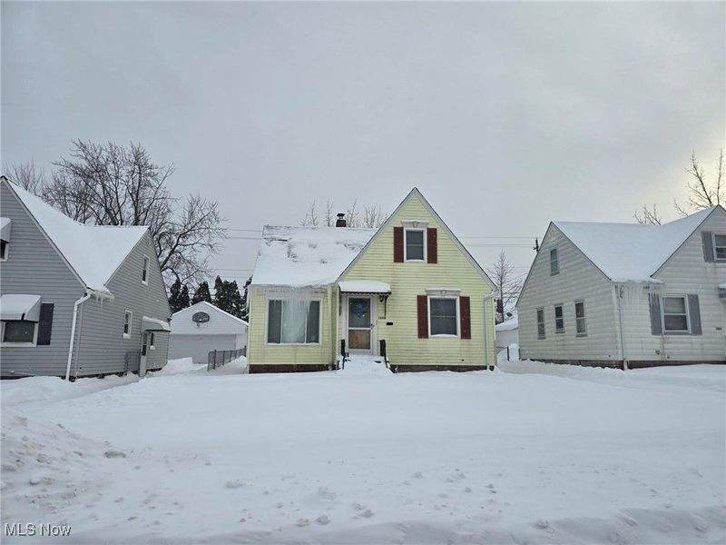 13008 Oakview Boulevard, Garfield Heights, OH 44125 Photo 3