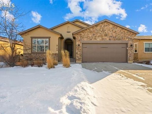 8145 Hunter Peak Trail, Colorado Springs, CO 80924
