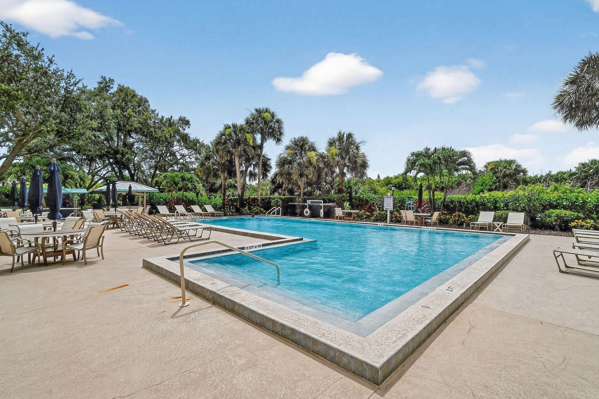 13196 SE Point O Woods Court, Hobe Sound, FL 33455 Photo