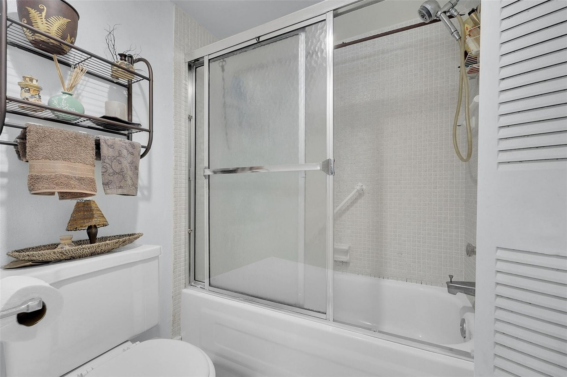 9360 Lime Bay Boulevard, Unit 207, Tamarac, FL 33321 Photo