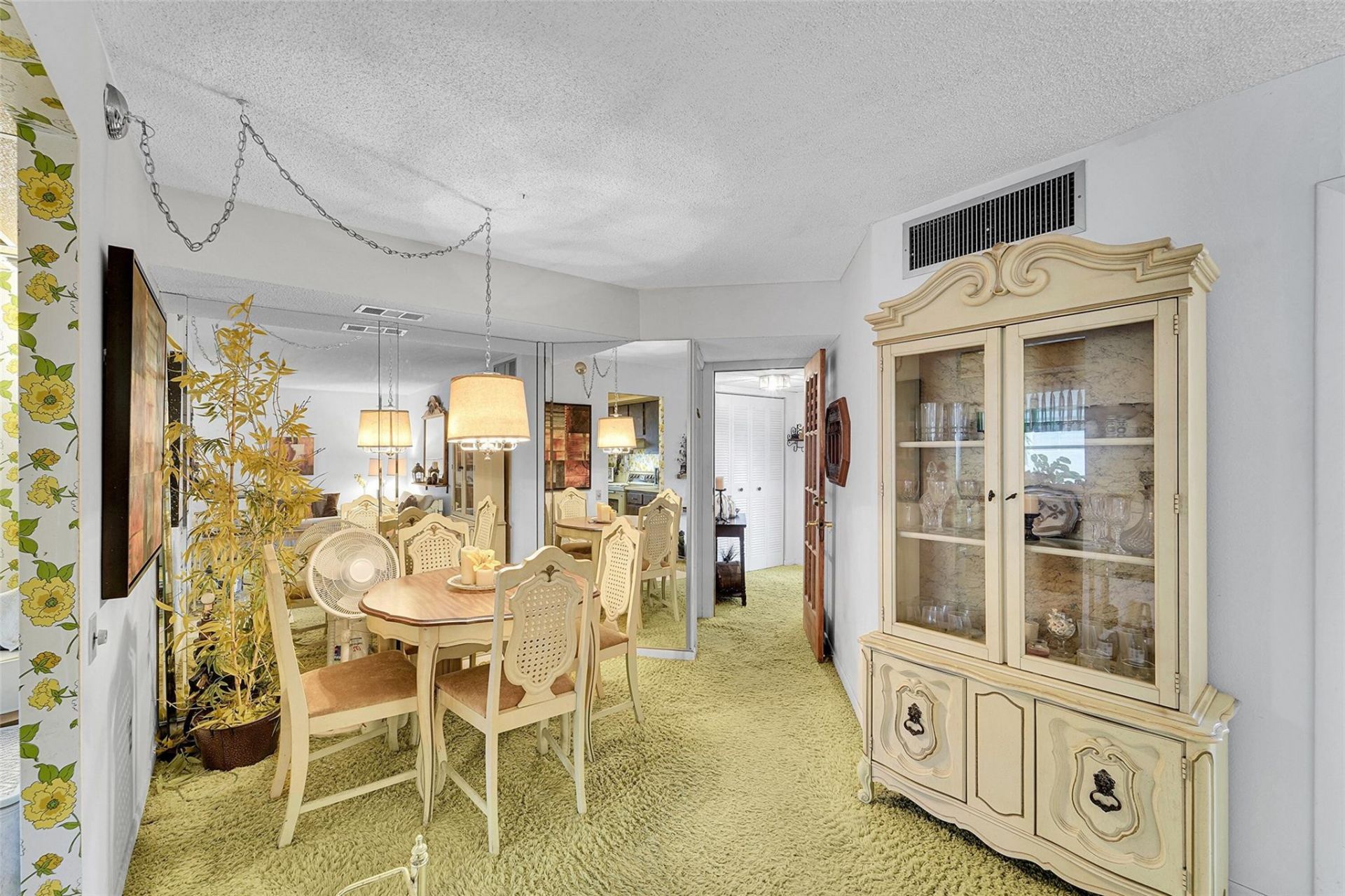 9360 Lime Bay Boulevard, Unit 207, Tamarac, FL 33321 Photo