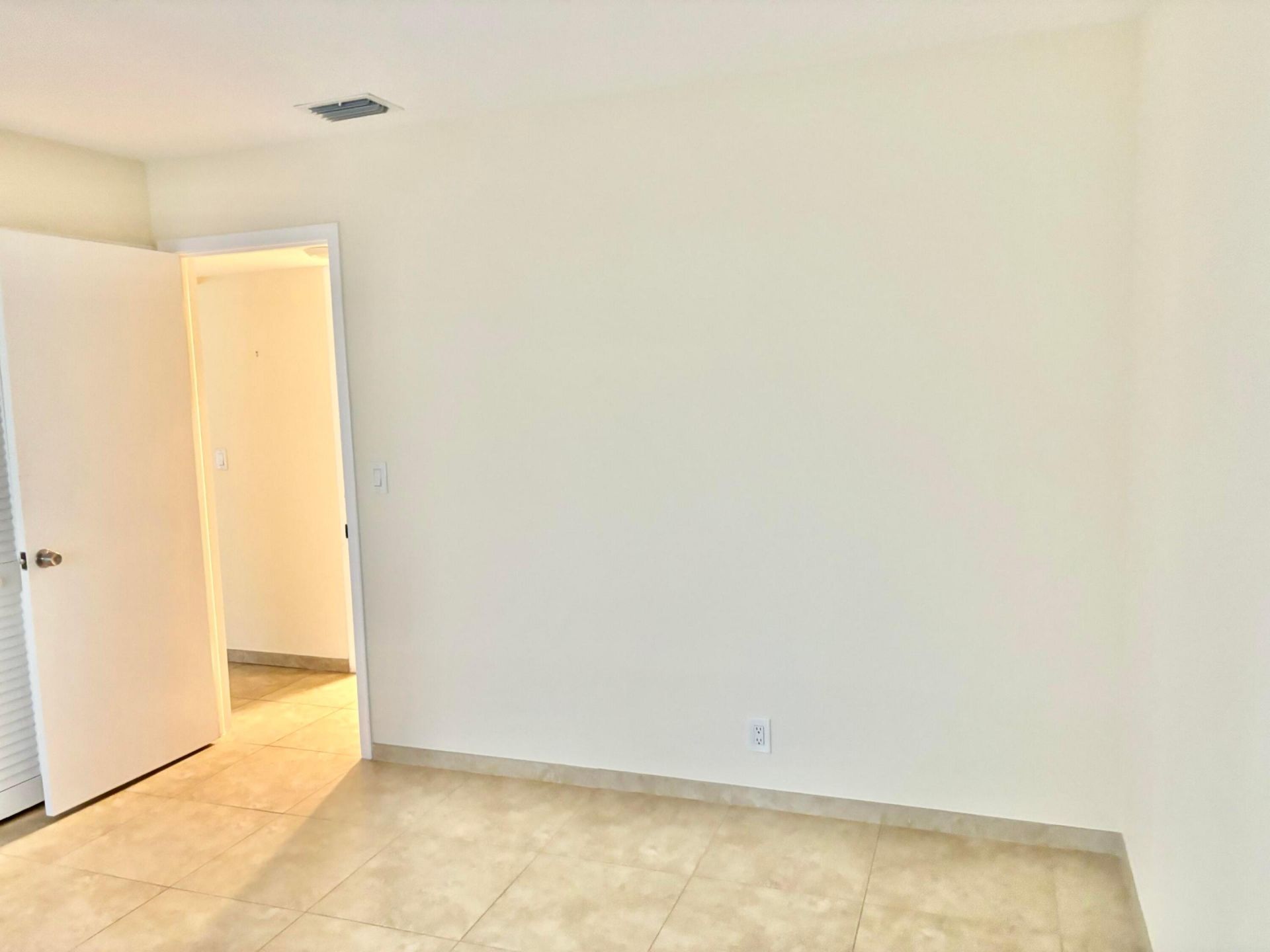 200 Main Boulevard, Unit 2-D, Boynton Beach, FL 33435 Photo