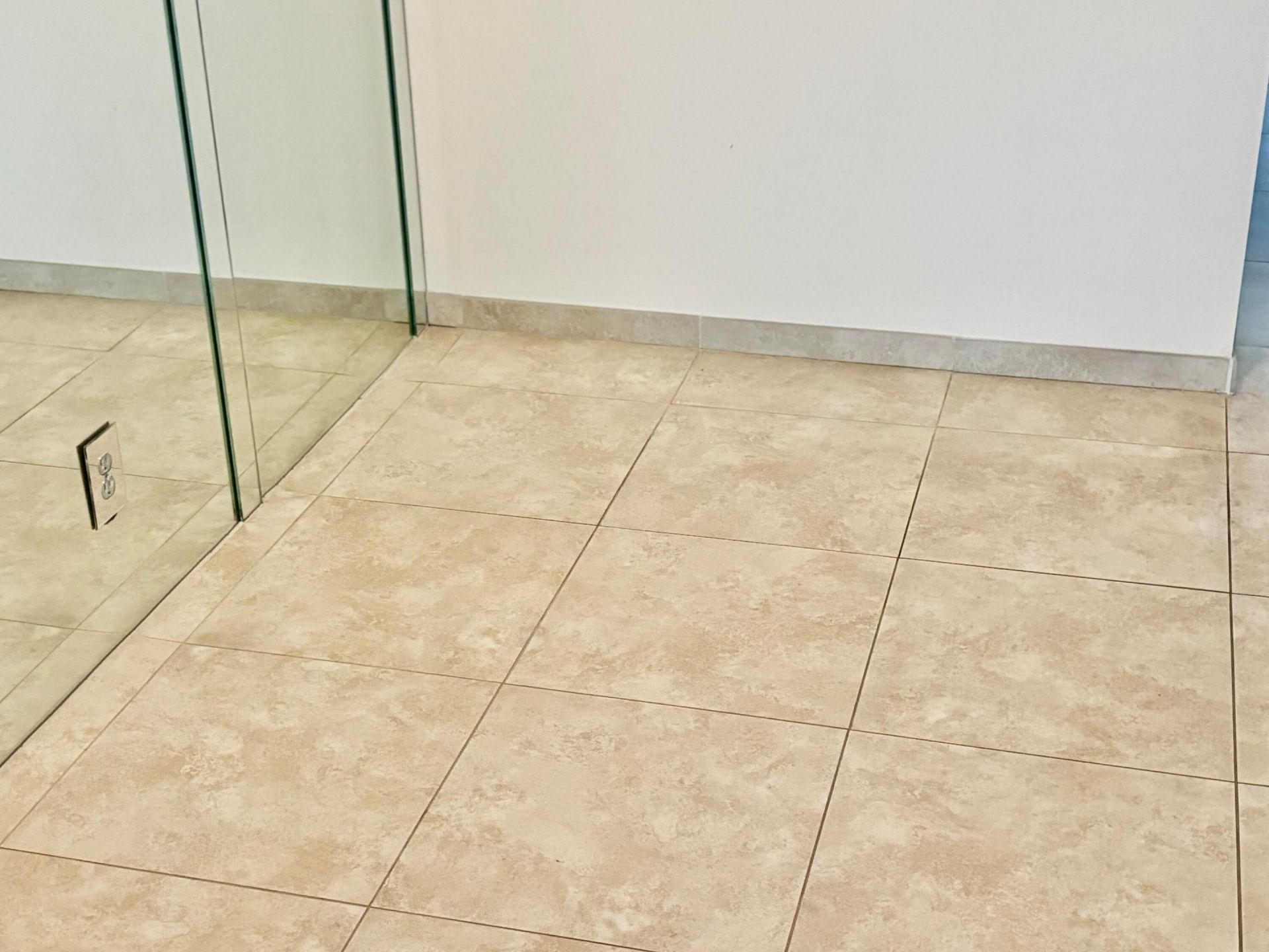 200 Main Boulevard, Unit 2-D, Boynton Beach, FL 33435 Photo