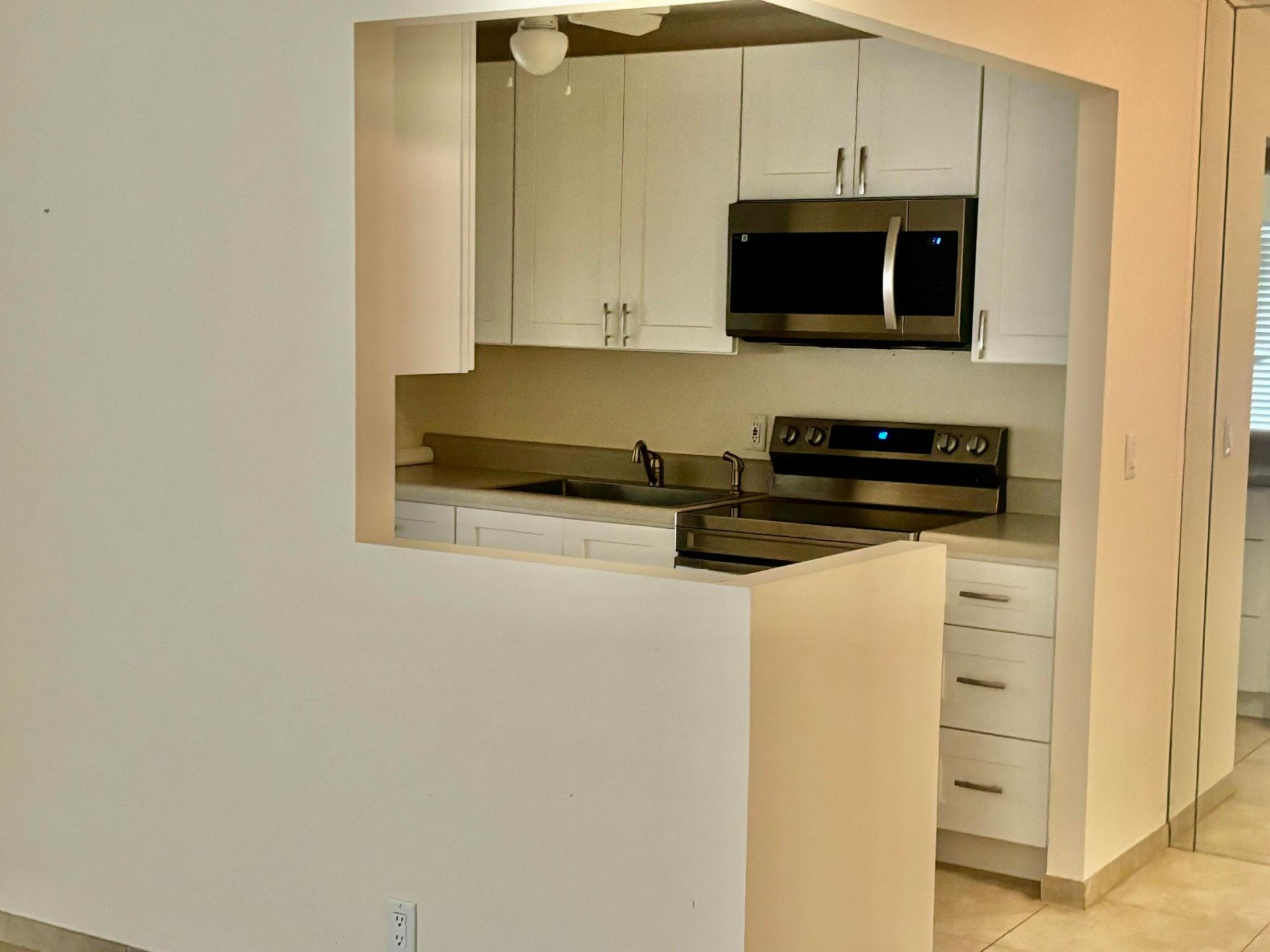 200 Main Boulevard, Unit 2-D, Boynton Beach, FL 33435 Photo