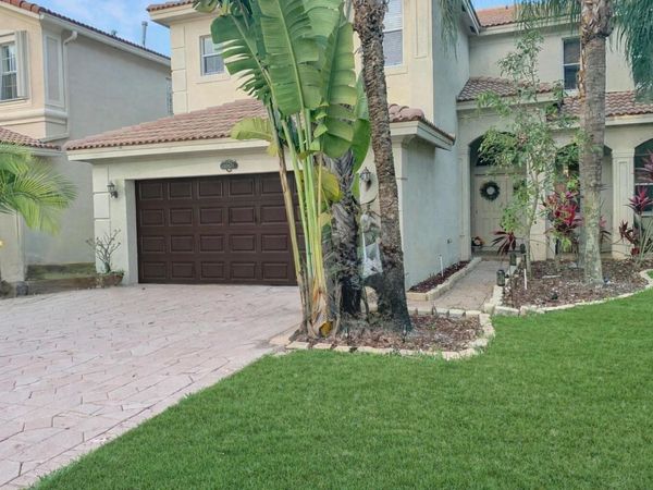 10671 Old Hammock Way, Wellington, FL 33414