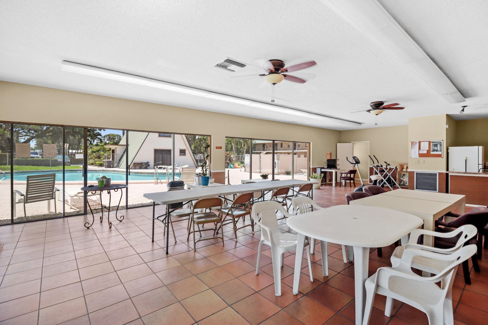 1041 SE Monterey Road, Unit 2-4, Stuart, FL 34994 Photo
