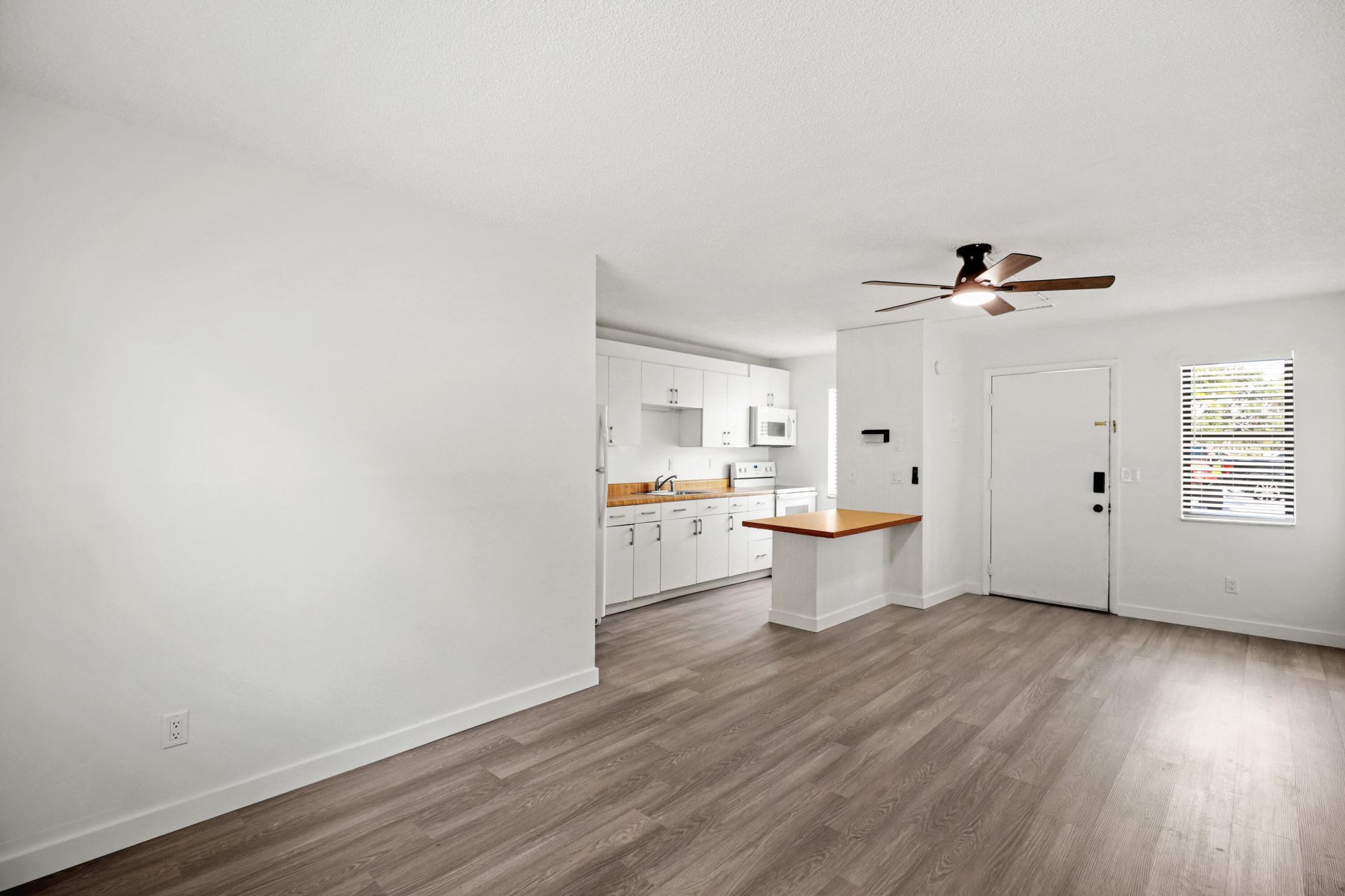 1041 SE Monterey Road, Unit 2-4, Stuart, FL 34994 Photo