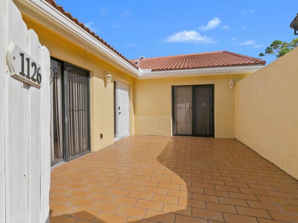 1120 Hyacinth Place, Unit 1126, Wellington, FL 33414