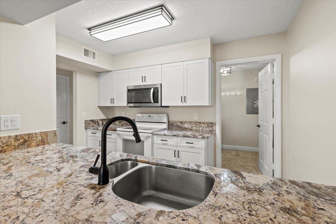 1626 SW Crossing Circle, Palm City, FL 34990 Photo