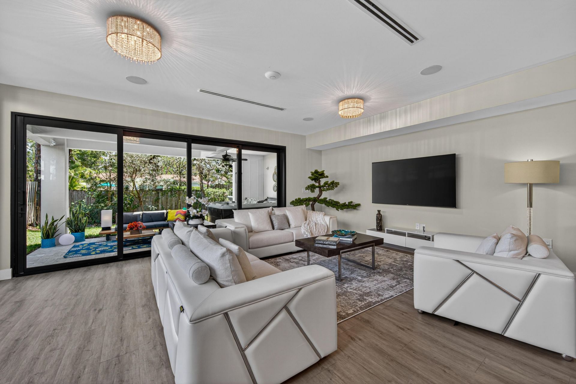 1238 NE 17th Avenue, Unit 2, Fort Lauderdale, FL 33304 Photo