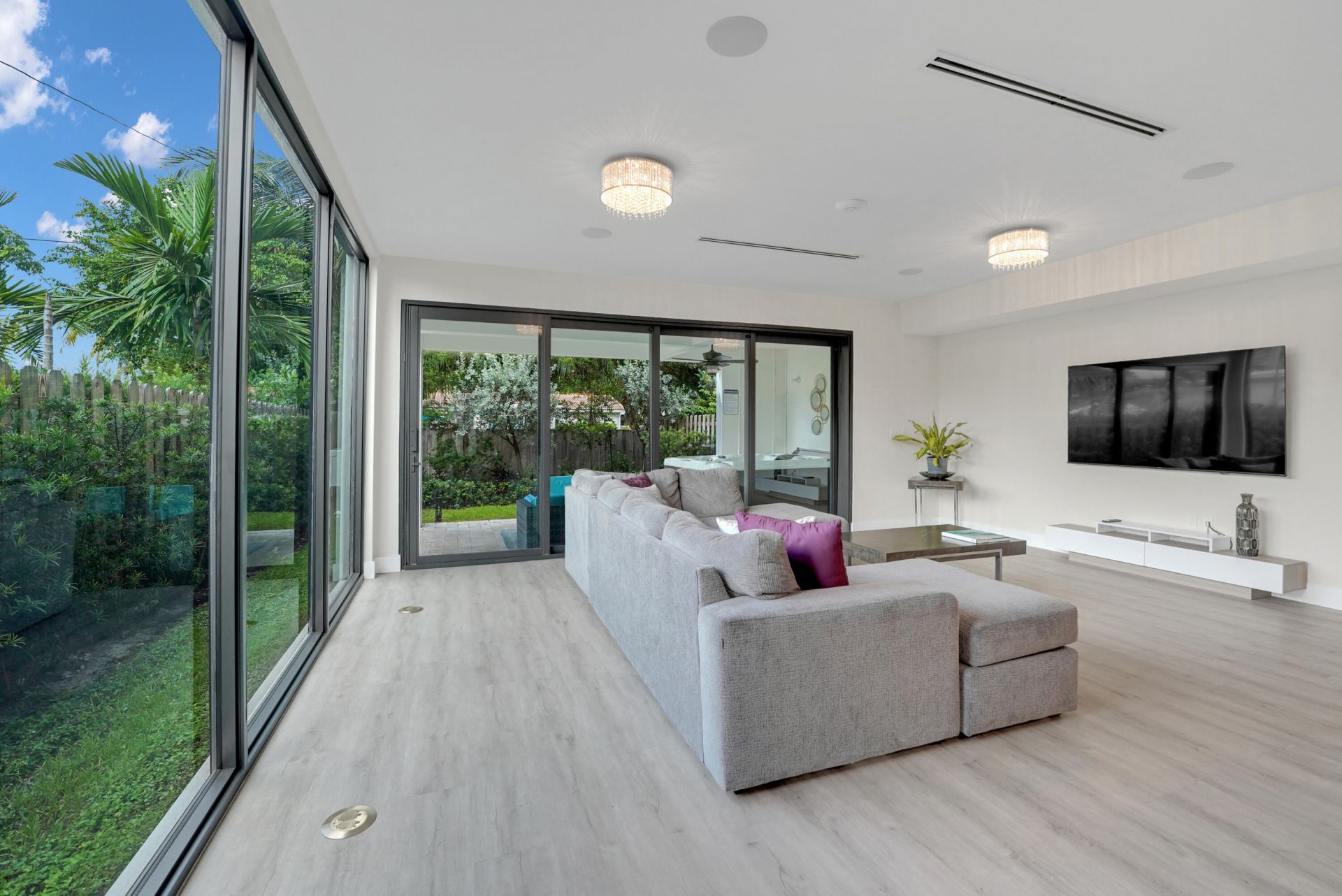 1238 NE 17th Avenue, Unit 2, Fort Lauderdale, FL 33304 Photo